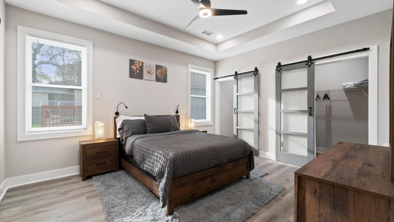 $7 Uber Downtown Atlanta Work From Home Open Floor Buitenkant foto